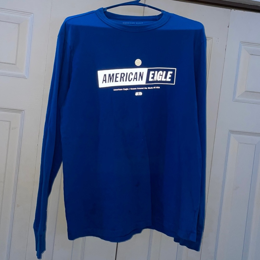 American Eagle Long Sleeve T-Shirt